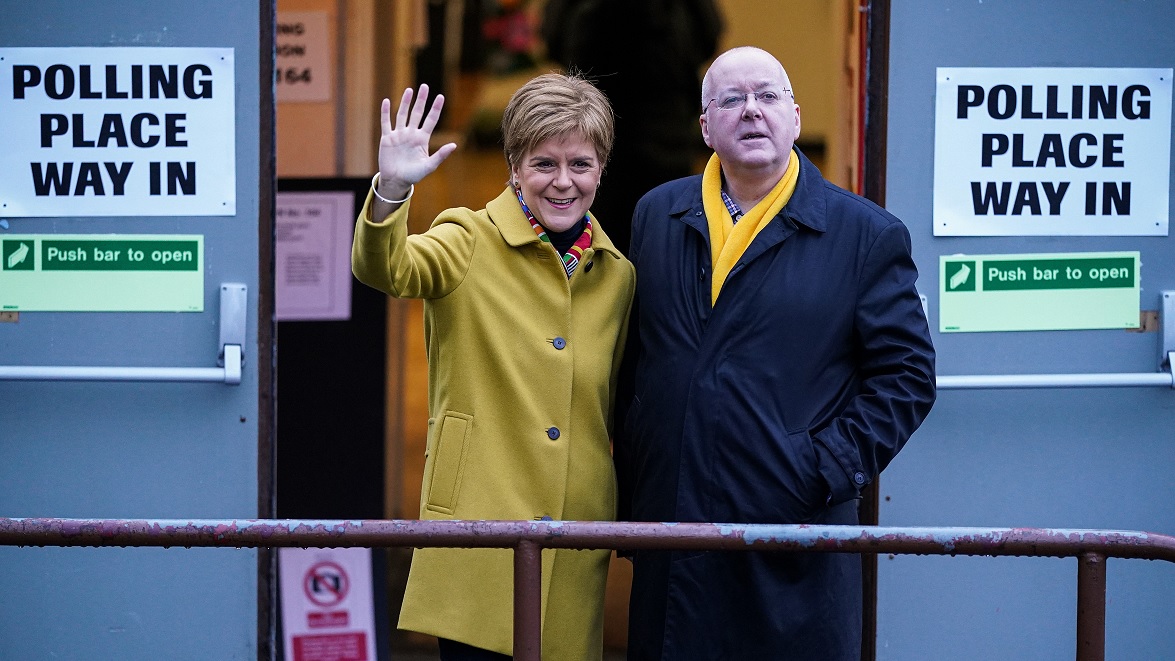 Sturgeon challenged over ‘husband’s WhatsApp messages’