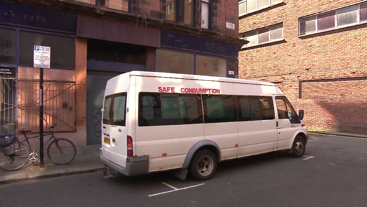 Drug van ‘a safe space away from filthy and dangerous alley’