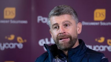 Stephen Robinson quits as Motherwell boss after almost four years