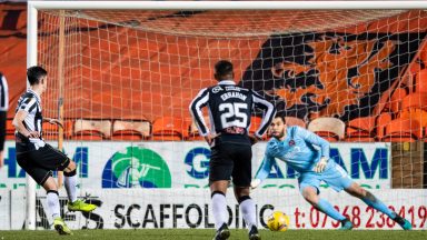 McGrath nets twice as five-star St Mirren return to winning ways