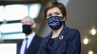 First Minister set to ease restrictions on outdoor meet-ups