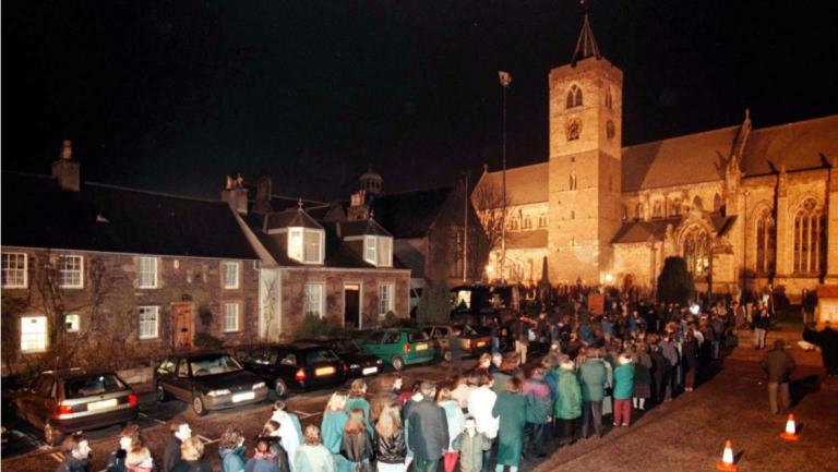 Dunblane Cathedral: Memorials took place in the town.