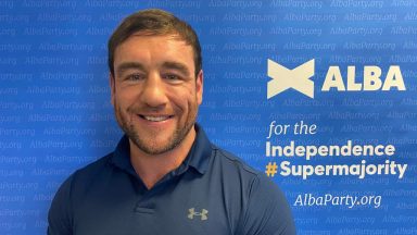 Former boxing champion to stand as candidate for Alba Party