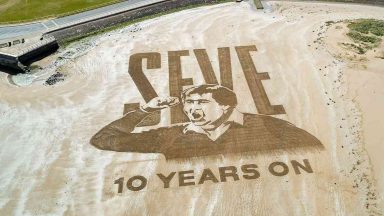 Seve Ballesteros remembered with St Andrews sand tribute