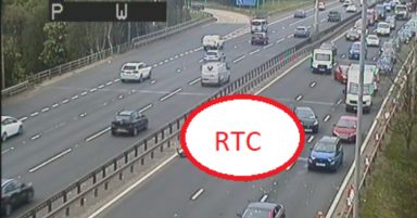 Three-vehicle crash forces M8 lane closure at Glasgow Airport