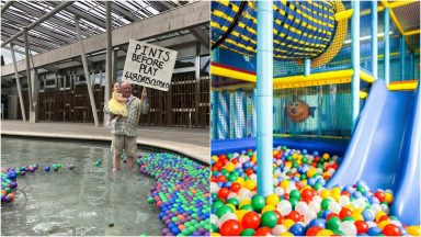 Soft play owners hold protest over Covid level closures