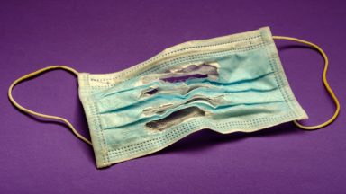 Robber caught after struggling to put on Covid face mask