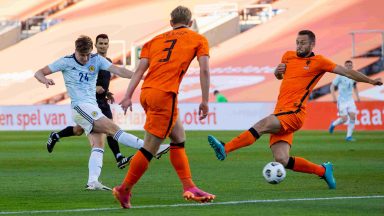 Hendry and Nisbet score as Scotland draw with Netherlands