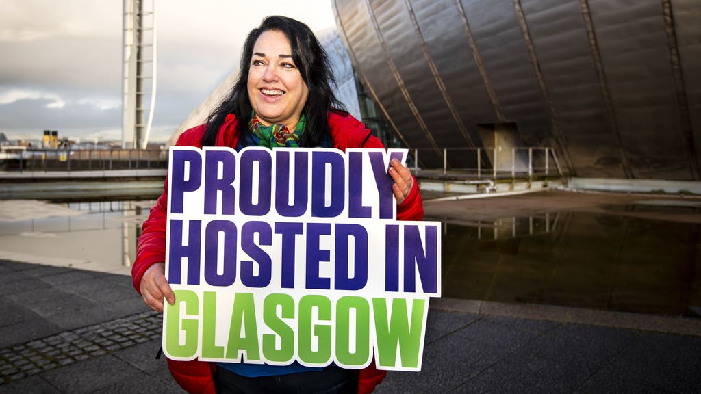 Glasgow joins scheme to cut fossil fuel use ahead of COP26