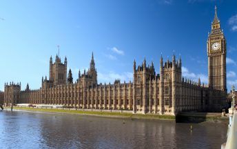 Should politicians lying to parliament be a criminal offence?