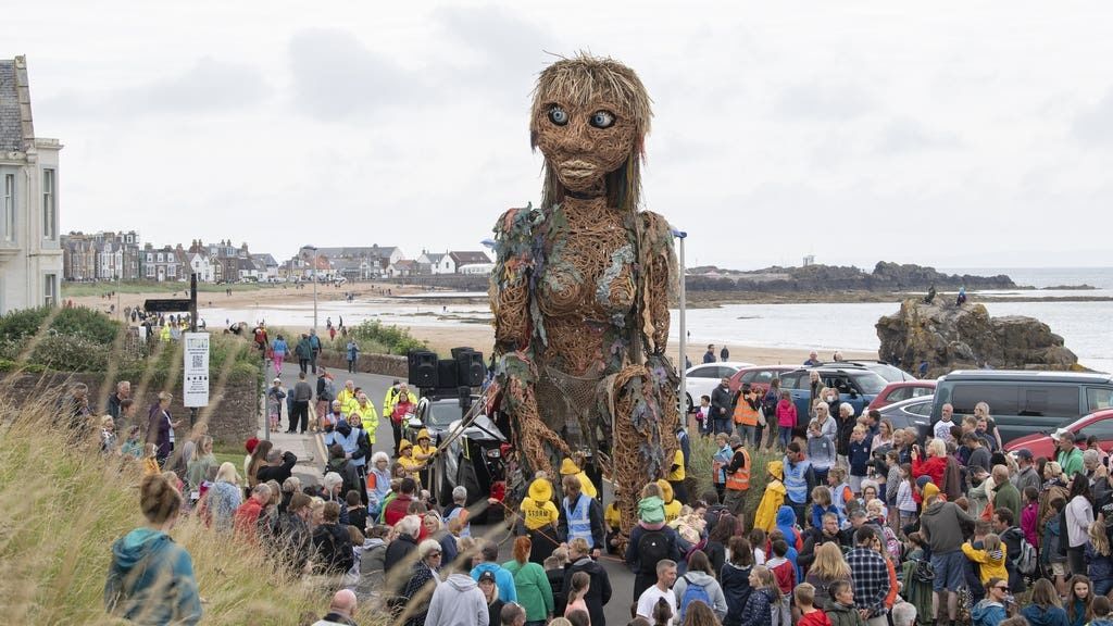 Giant puppet called Storm wows onlookers in seafront performance