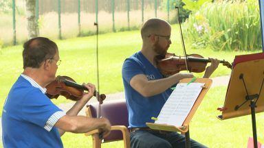 Hospital patients and staff treated to string quartet show