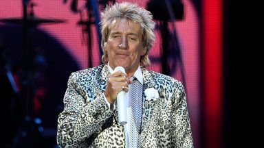 Sir Rod Stewart reaches agreement in Florida assault case