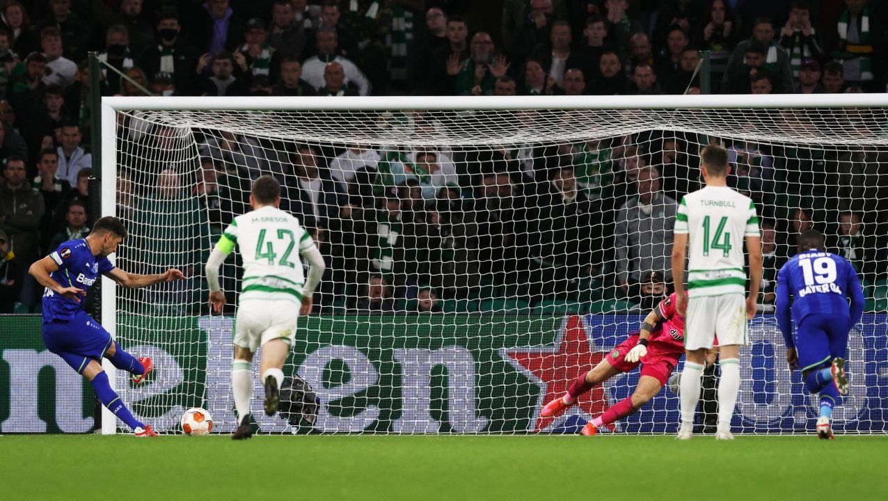 Bayer Leverkusen coast to comfortable victory at Celtic