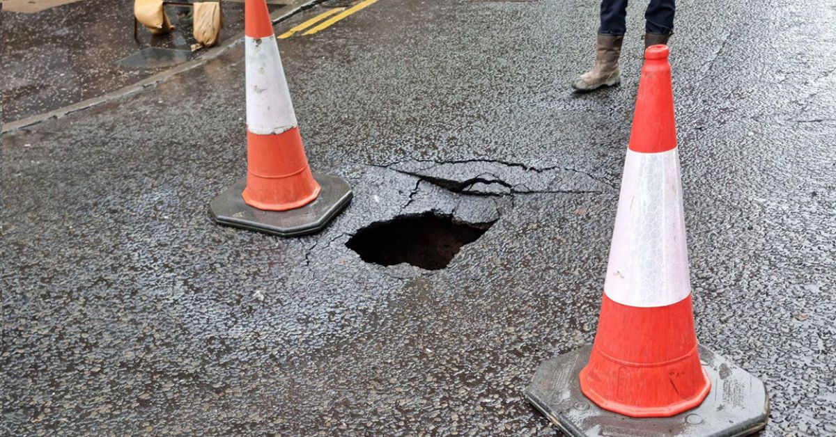 Sinkhole opens up near Glasgow’s George Square forcing road closure