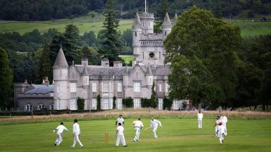 Queen and Charles to ‘plant tree for the jubilee’ at Balmoral