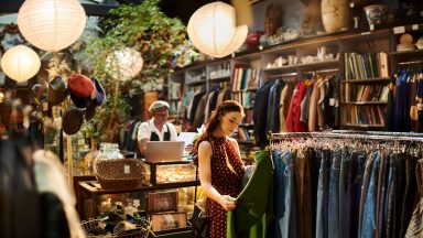 Industry bodies call for business rates discount for retailers