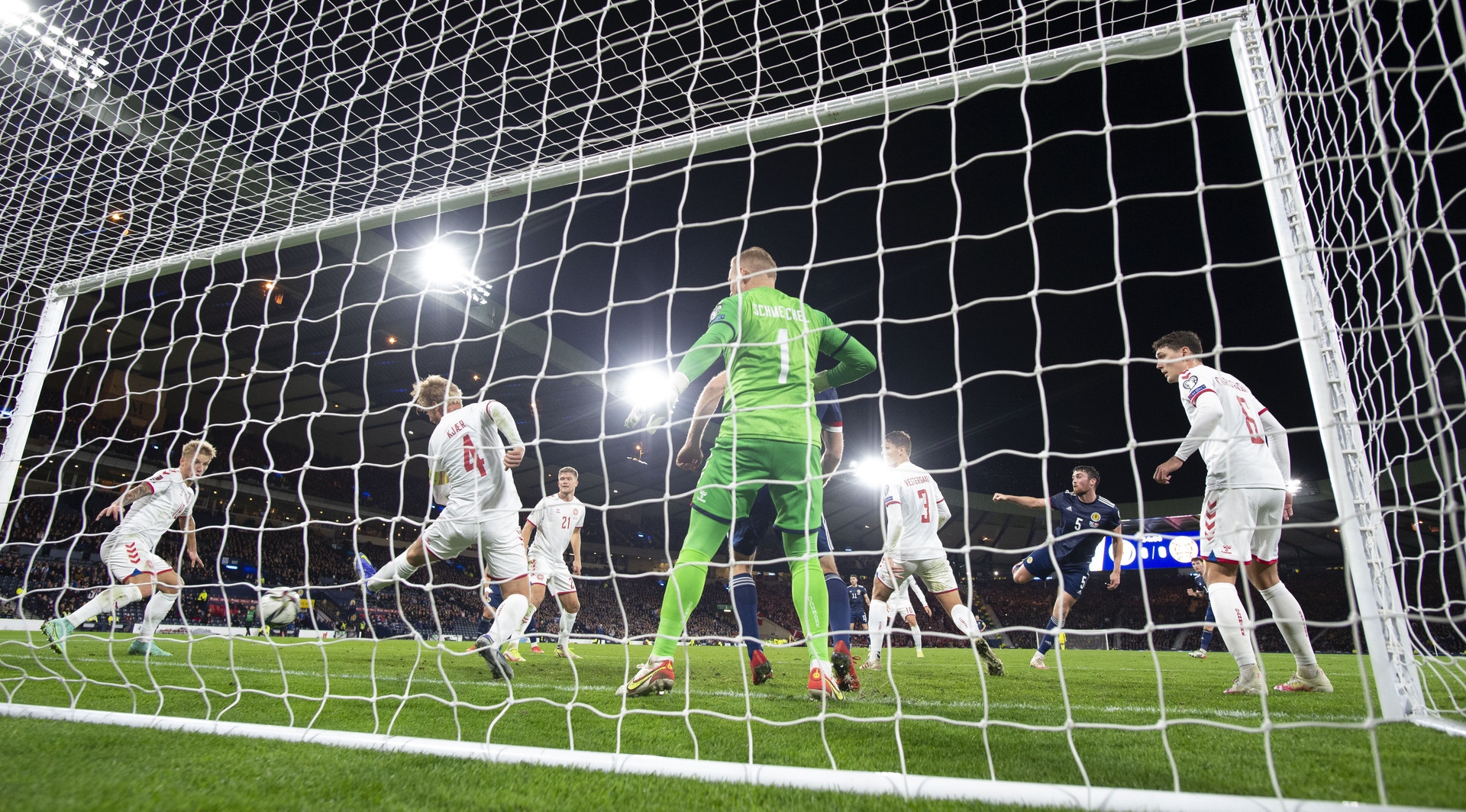 <strong>Che Adams sealed a sensational night for Scotland by racing clean through with five minutes to go before curling the ball beyond Kasper Schmeichel. </strong>”/><cite class=cite>SNS Group</cite></div><figcaption aria-hidden=true><strong>Che Adams sealed a sensational night for Scotland by racing clean through with five minutes to go before curling the ball beyond Kasper Schmeichel. </strong> <cite class=hidden>SNS Group</cite></figcaption></figure><div class=