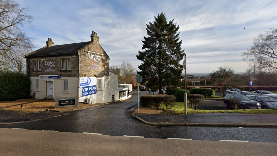 Three men due in court over ‘attempted murder’ in vet car park