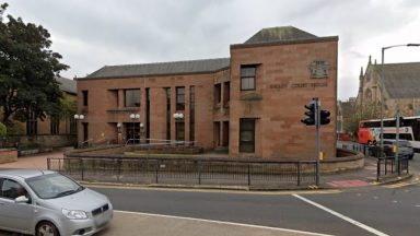 Police officer sent sexually explicit messages to victims of crime