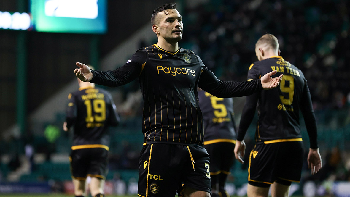 Tony Watt earns point for Motherwell at Hibernian