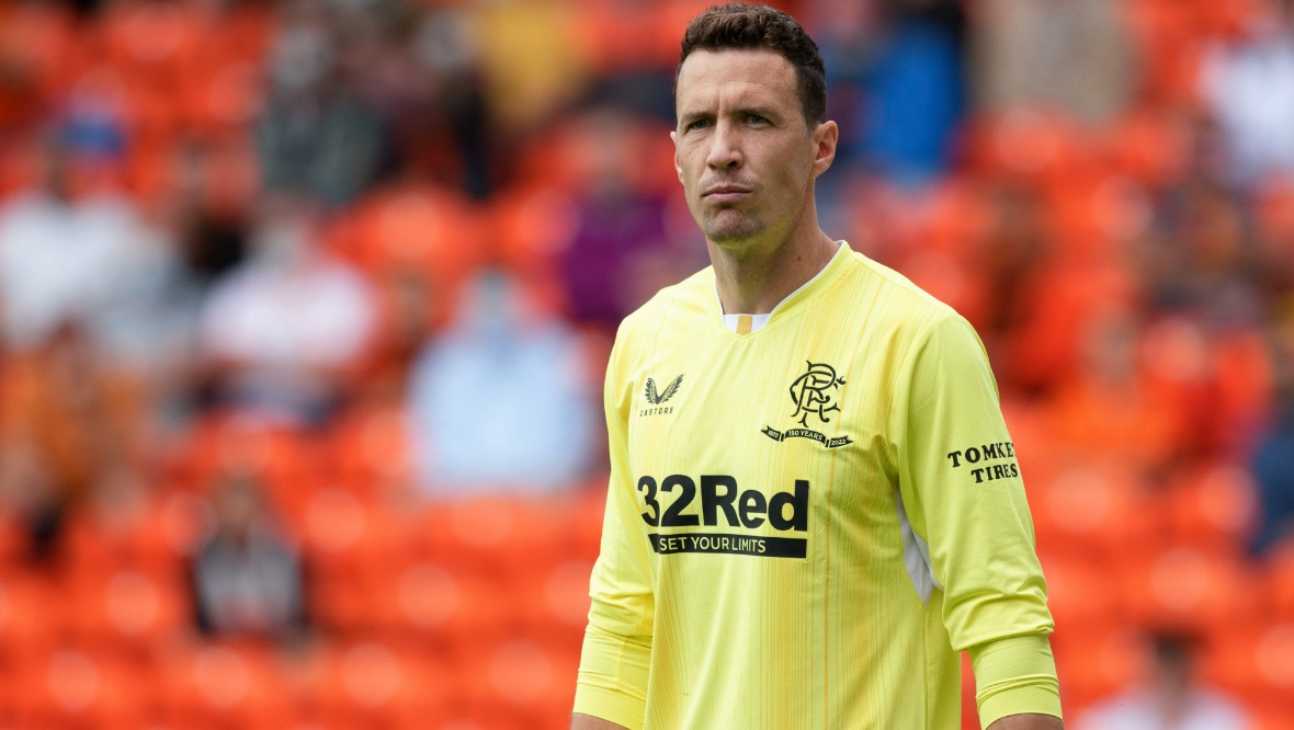 Rangers goalkeeper Jon McLaughlin extends Ibrox stay to 2024