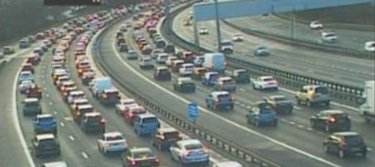 Police incident causes closure on M8 with heavy congestion