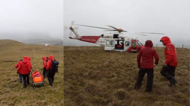 Runner airlifted off mountain after sustaining ‘nasty leg injury’