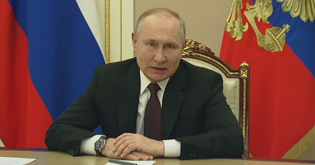 Russian President Vladimir Putin briefs the Russia Security Council on the invasion. (Russian Pool)