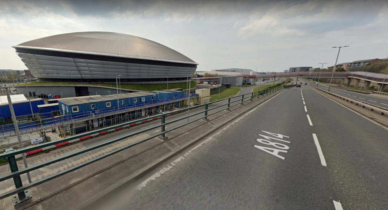 Multiple vehicle crash closes Clydeside Expressway eastbound in Glasgow near SEC complex