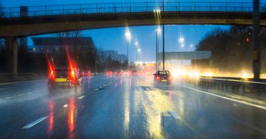 Multiple crashes cause morning rush hour traffic disruption on M74 and M77