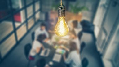 Young entrepreneurs in South Lanarkshire urged to apply for a business grant from E3