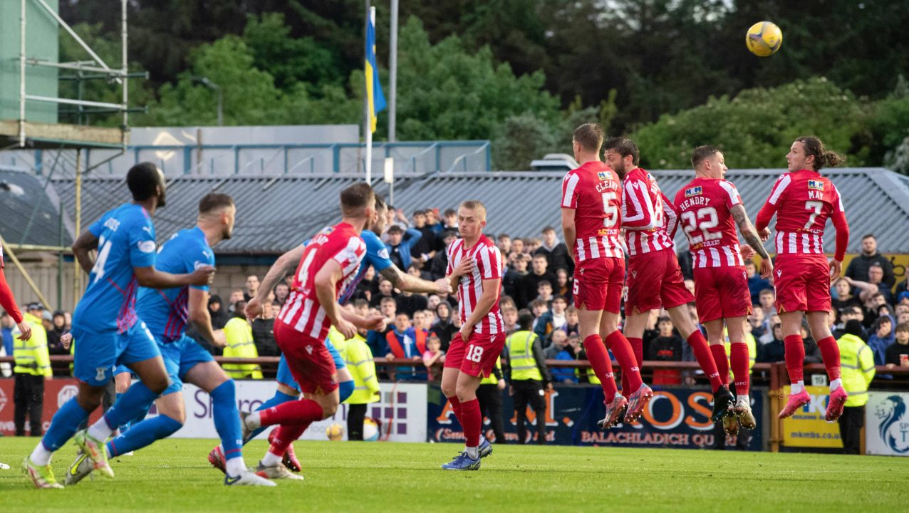 St Johnstone let two-goal lead slip against Inverness in play-off