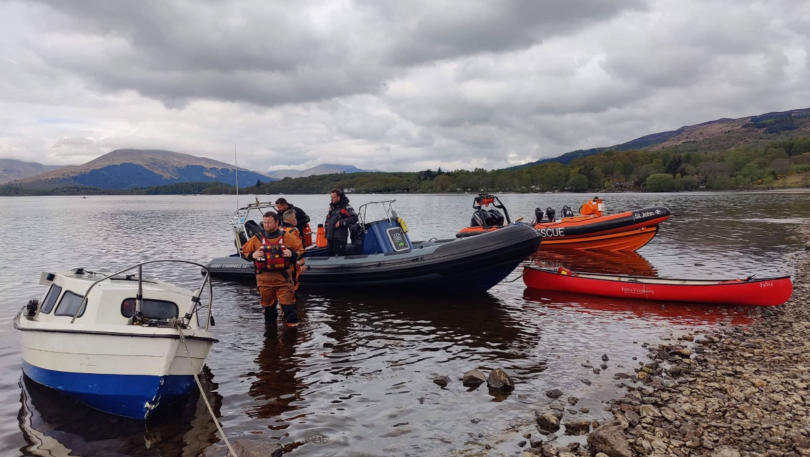 National Park Rangers assisted with recovery.