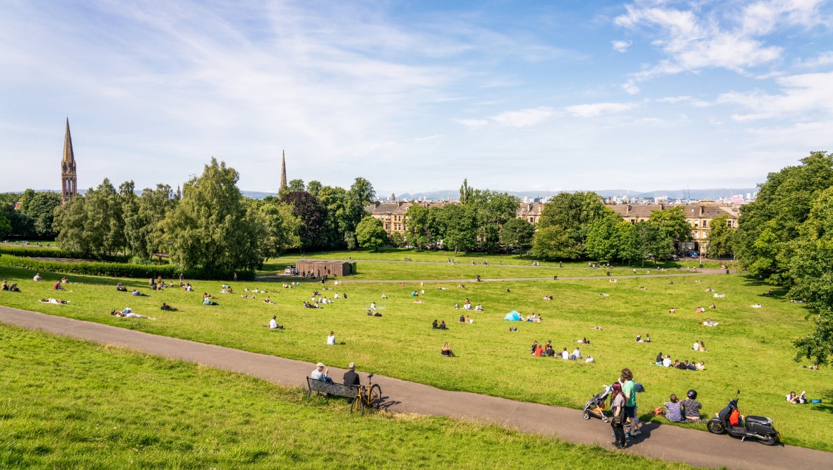 Witness appeal after man stabbed during gang attack in Glasgow’s Queens Park