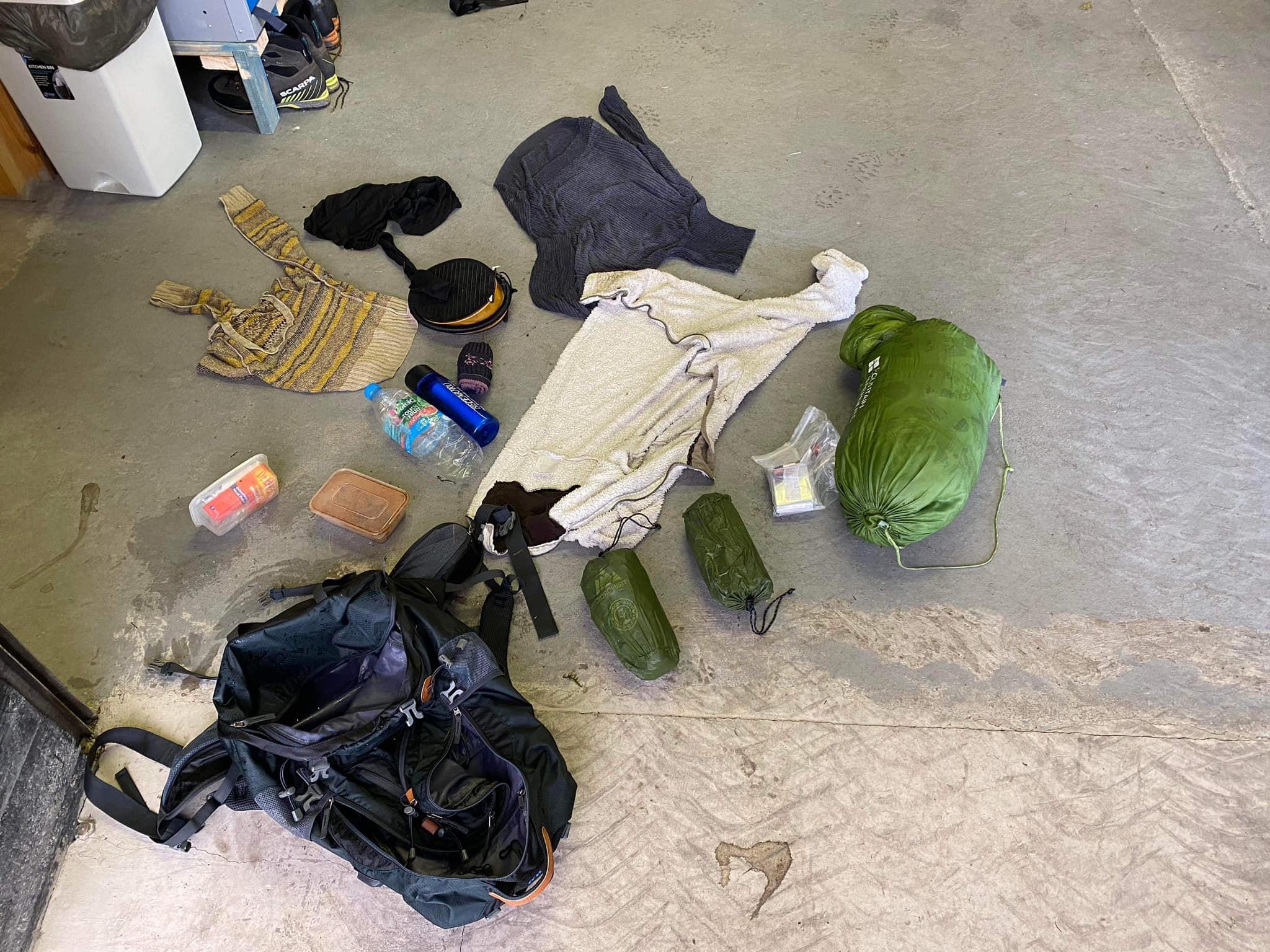 Anyone who may have left the rucksack or recognises it has been asked to contact Police Scotland on 101 quoting incident number PS-20220520-1546.