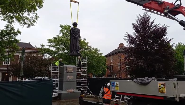 Thatcher statue lowered into place despite ‘egg-throwing’ threats