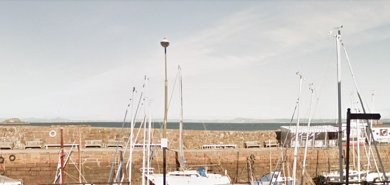 North Berwick Harbour trust launch bid to install Bass Rock mural made of waste plastic from beach