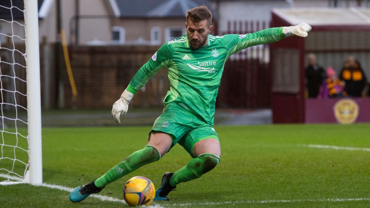 Kilmarnock sign former Aberdeen goalkeeper Gary Woods on one-year deal