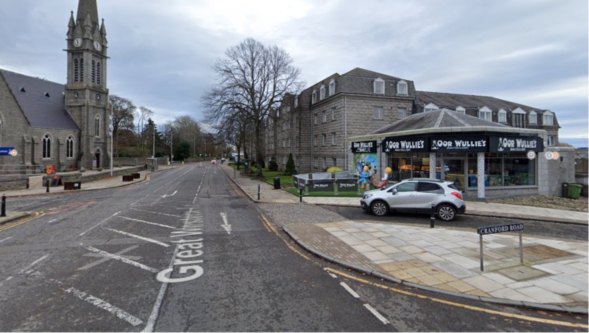 Great Western Road in Aberdeen closed over fears gable end of building could collapse