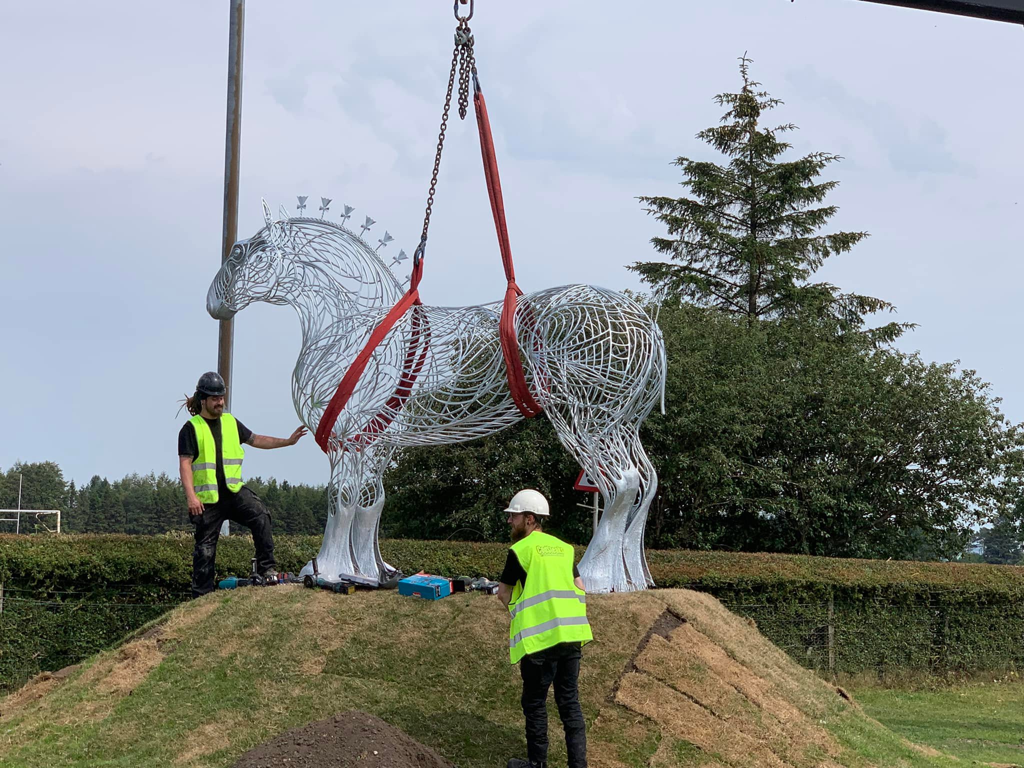 It was erected across from Lanark Market, which hosted Clydesdale Horse sales for over 140 years.