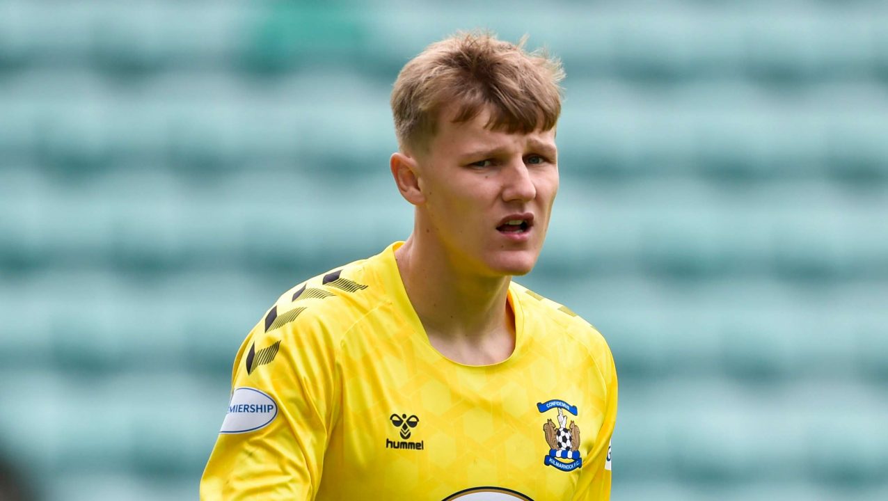 Sheffield United goalkeeper Jake Eastwood joins Ross County on loan in season-long deal