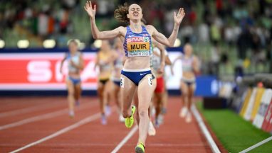 Scot Laura Muir wins gold in 1,500m at European Championships in Munich, Germany