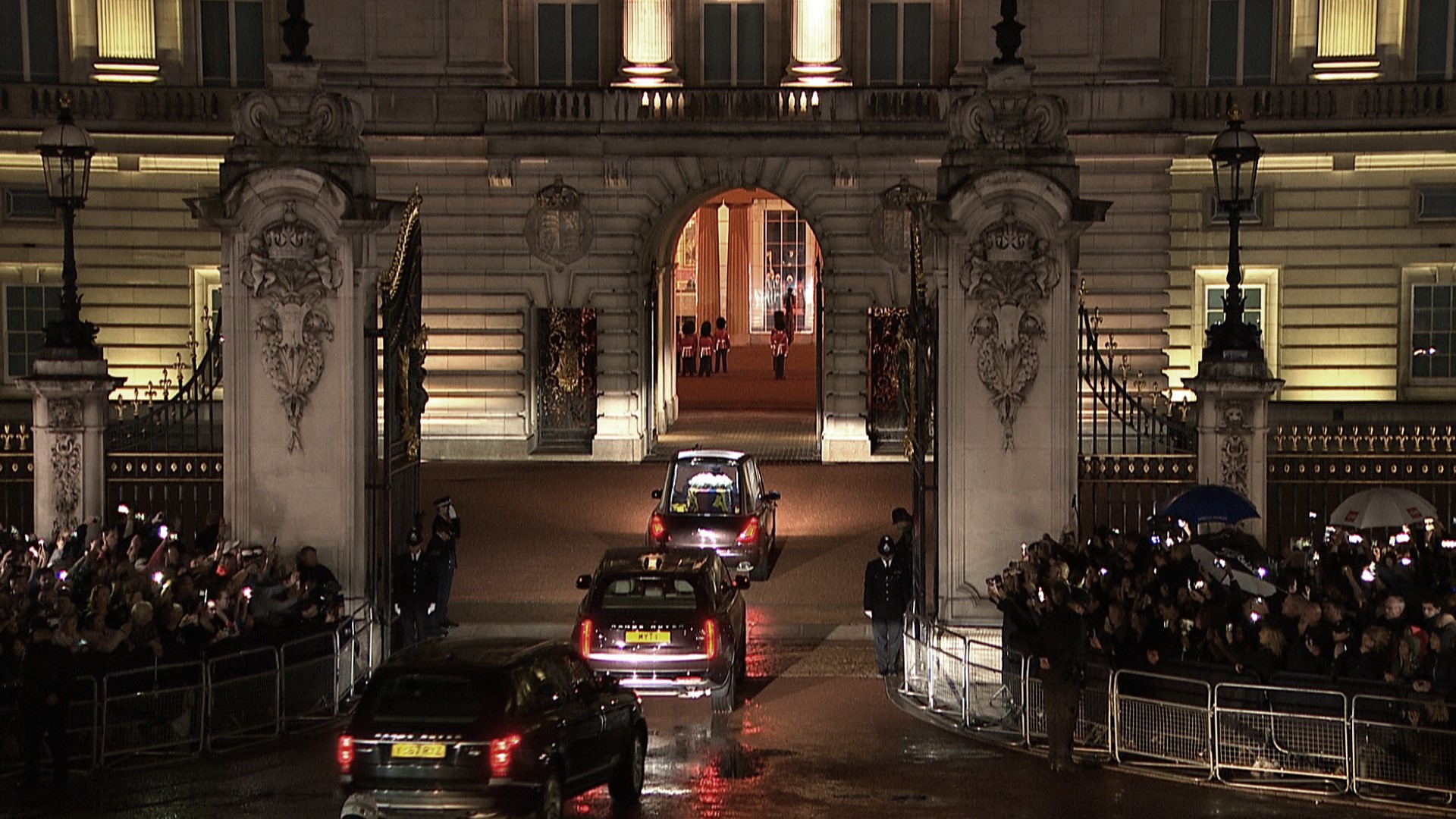 Members of the late monarch's family received the hearse as it arrived at Buckingham Palace
