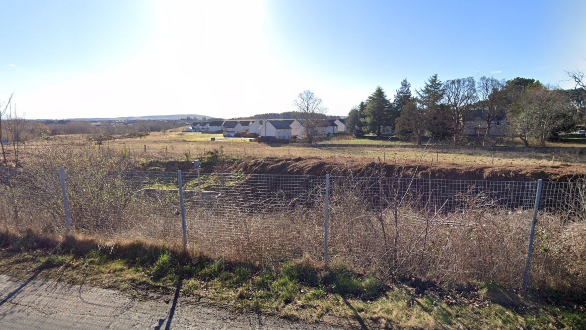 Police probe launched as 69 ducks killed after two dogs ‘entered shed’ on Mayne Farm, Elgin