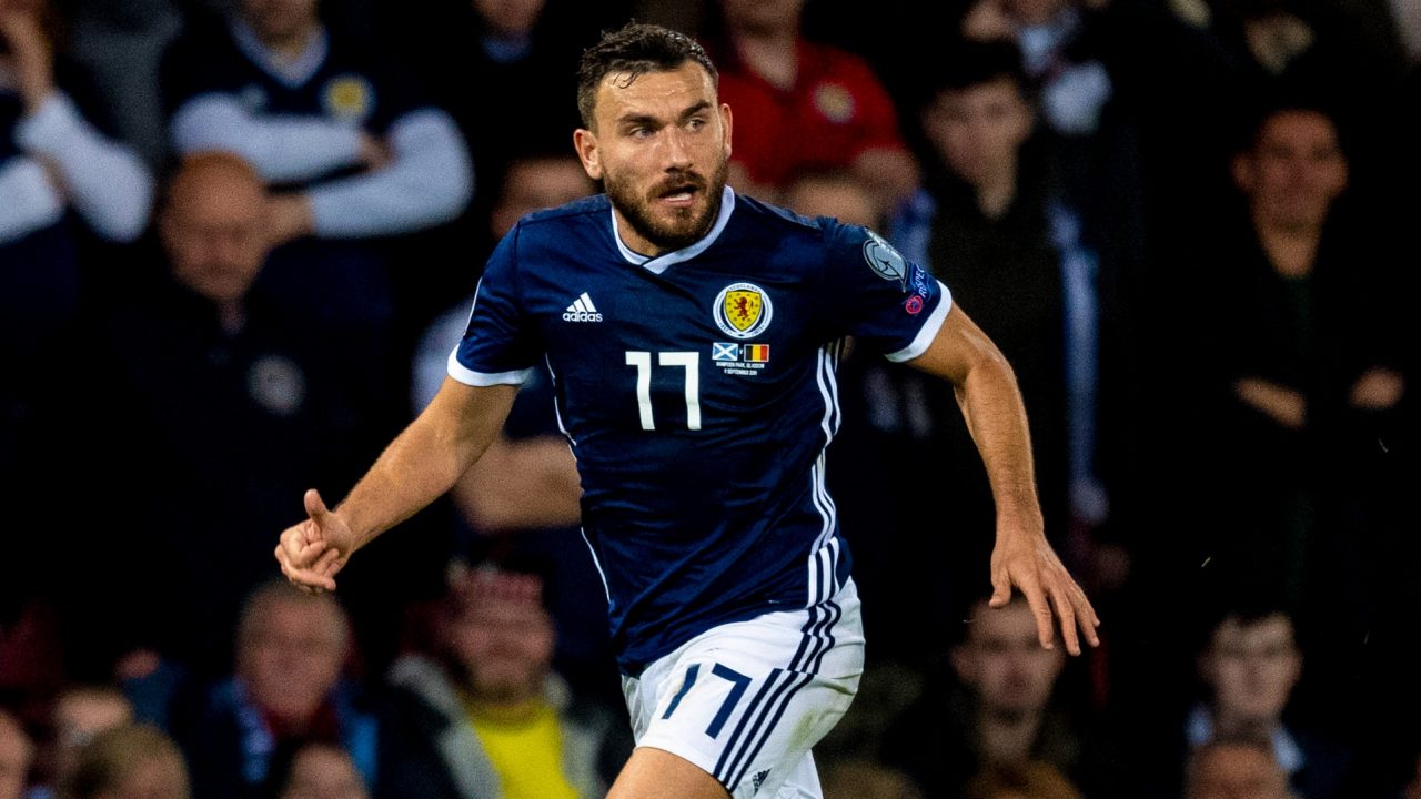 Hearts confirm signing of ex-Scotland star Robert Snodgrass