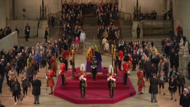 Over 250 people require medical attention in queue to view Queen’s coffin