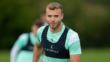 Lee Johnson admits Ryan Porteous Scotland debut could make new contract tougher