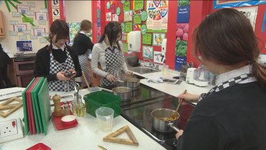 Scottish Child Payment expanded to children up to age of 16
