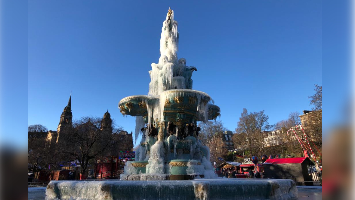 In Edinburgh, the Ross fountain in Princes Street Gardens froze over on Thursday.